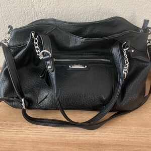 Jessica Simpson Black Textured Shoulder Bag